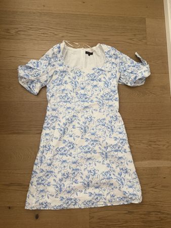 Marie Lund dress blue floral print size 38 new
