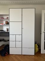 Armoire - Blanche et grise - comme neuve !