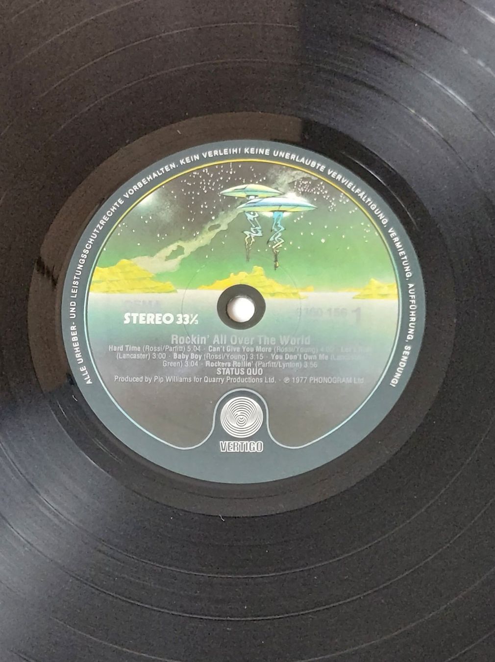 Vinyles: LP - STATUS QUO - ROCKIN ALL OVER THE WORLD – D'occasion à Steckborn par Quo7 1
