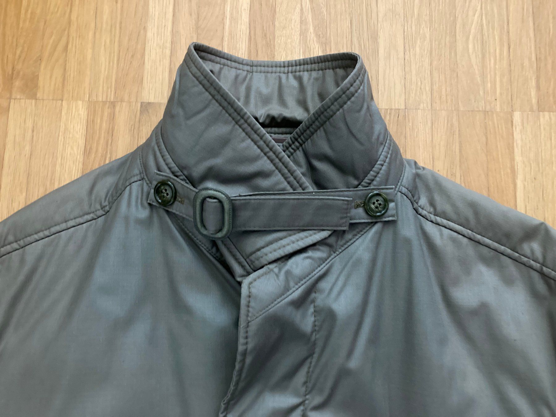 Cappotti: Langer Trenchcoat, Gr. 50 - NEU – Nuovo (secondo la descrizione) da Basel venduto da Nofretete39 3