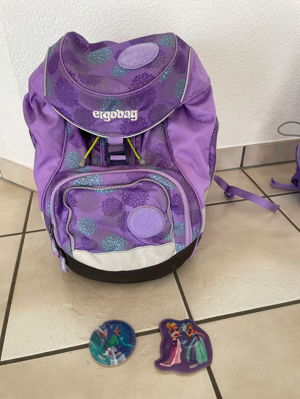 Ergobag Borse & Zaini: Ergobag Schulrucksack Set lilafarb. – Usato da Lohn-Ammannsegg venduto da sitolo 1