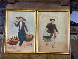 (50) 2 alte asiatische Seiden Gemälde signiert