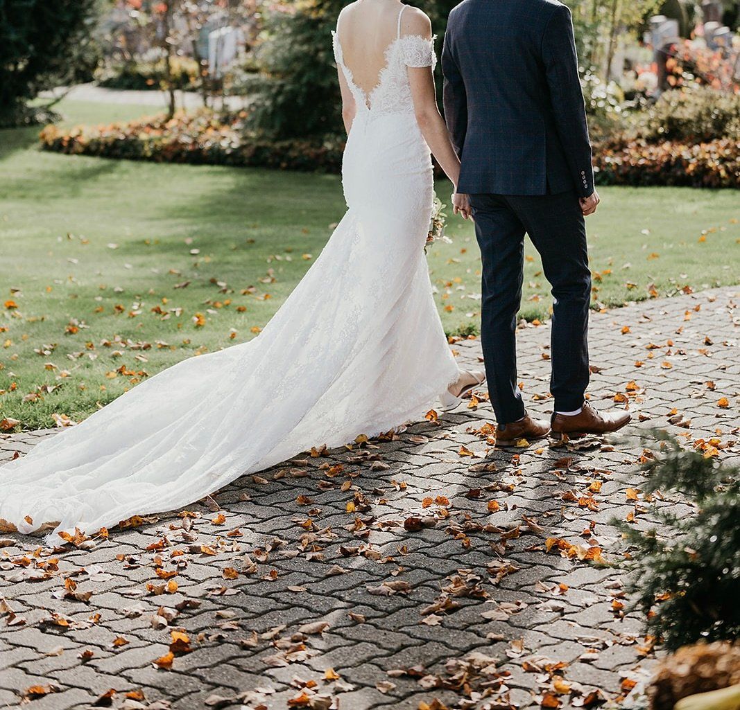 Kleider: Secondhand Brautkleid Aire Barcelona "Ilora", Grösse 36-38 – Gebraucht aus Brunnen von Herzig-Brautmode 2