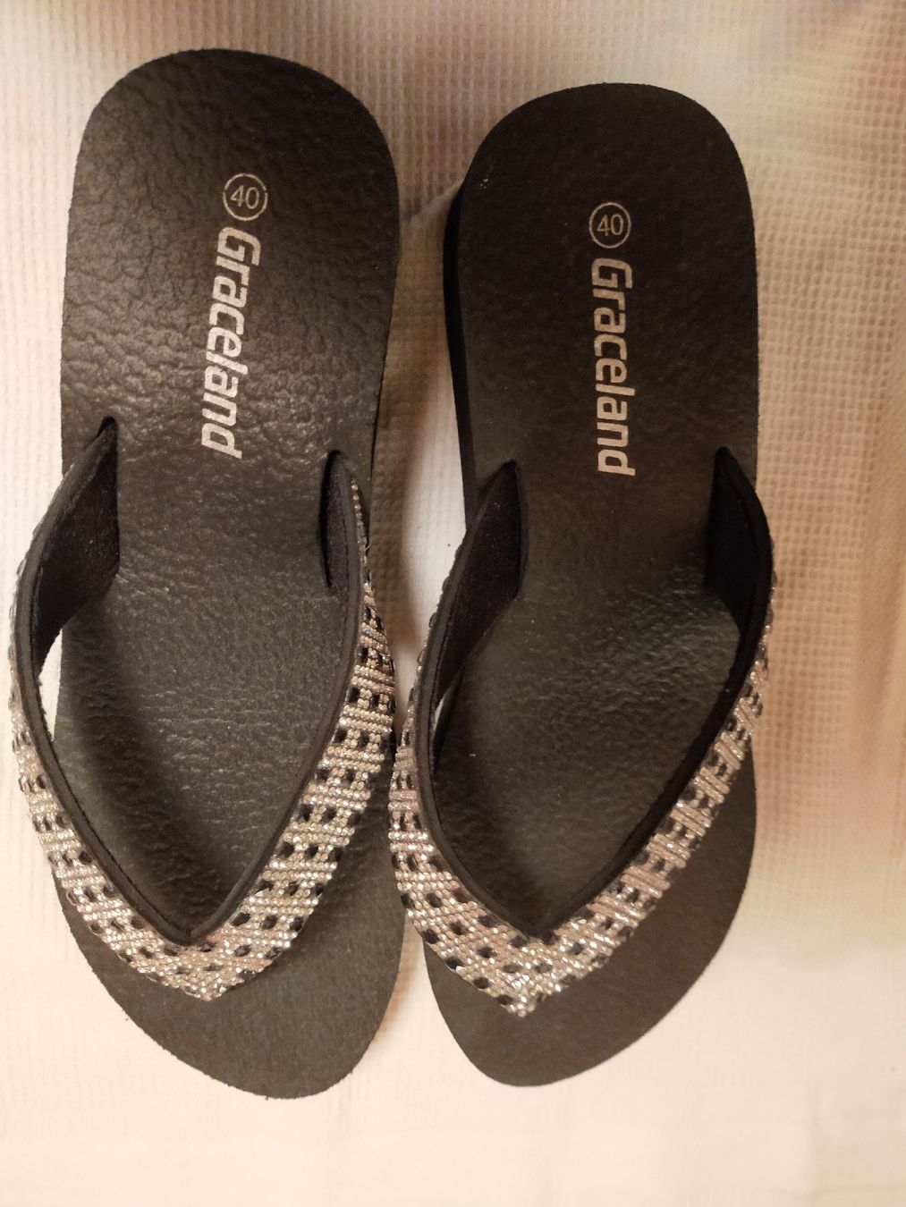 Scarpe da donna: GRACELAND Flip-Flop Gr.40 – Nuovo (secondo la descrizione) da Oberhofen TG venduto da tryxta