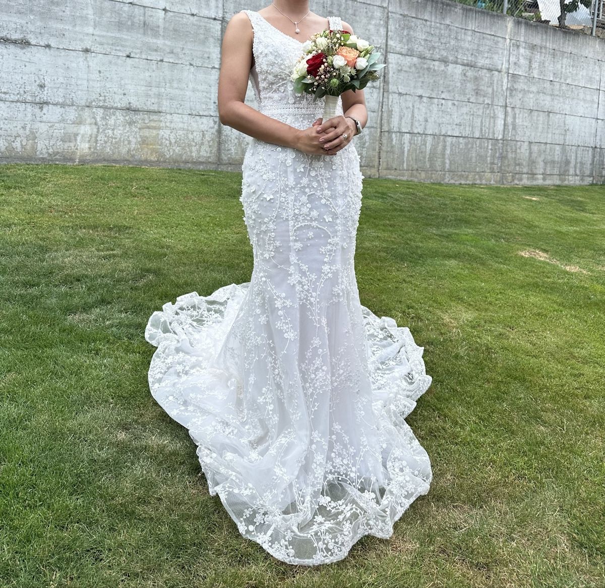 Vestiti: Hochzeitskleid Weiss Grösse 36 -  Wunderschön & einzigartig – Usato da Aesch BL venduto da ari_z7gp 2