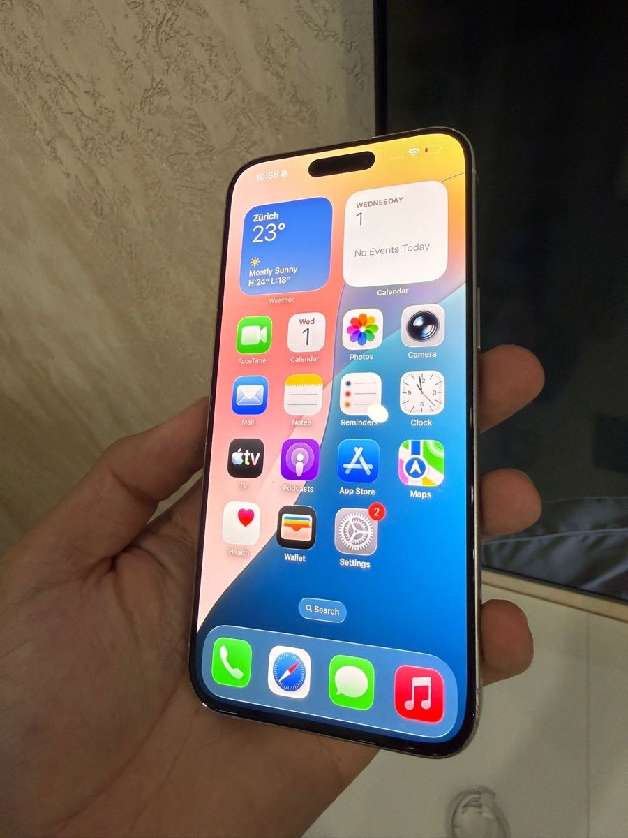 Apple Portables: Iphone 15 pro max 256 gb battery 100%  – Neuf (Voir description) à Chippis par mig_8ns6 1