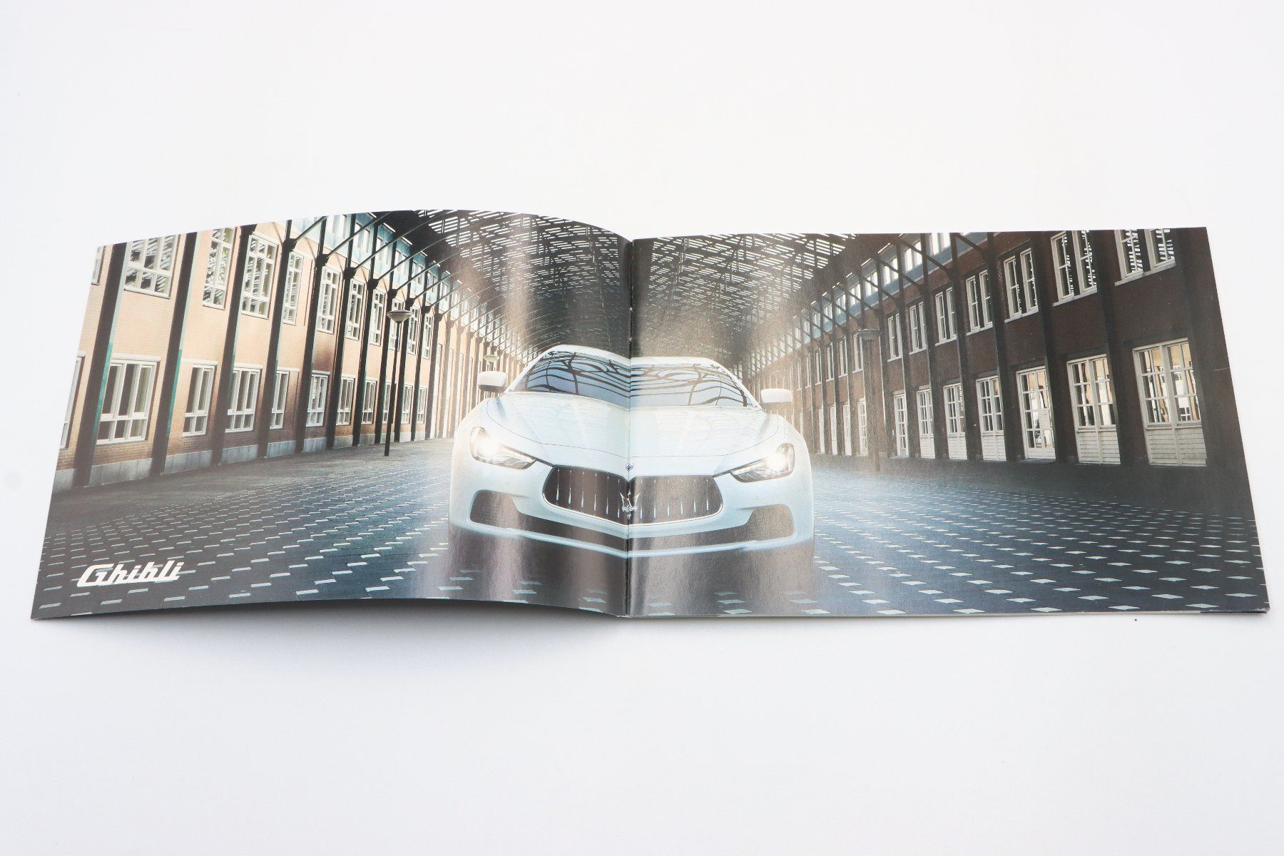 Maserati Documenti: Maserati Ghibli Preise & Technische Daten Prospekt 2015 – Usato da Bühl b.Aarberg venduto da Collectorpassions 2