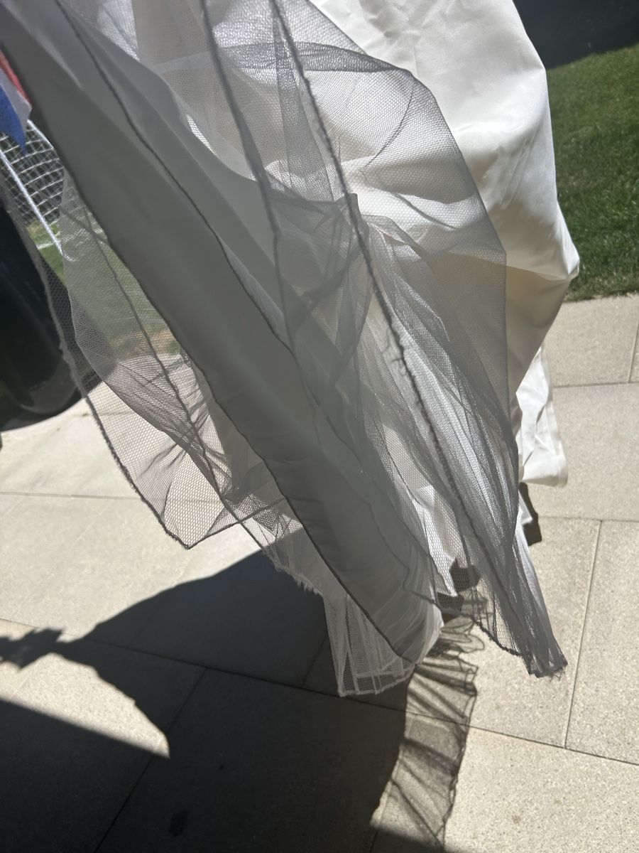 Kleider: Hochzeitskleid – Neu (gemäss Beschreibung) aus Wynau von eclub 8