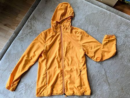 Sehr schöner, ungebrauchter Windbreaker