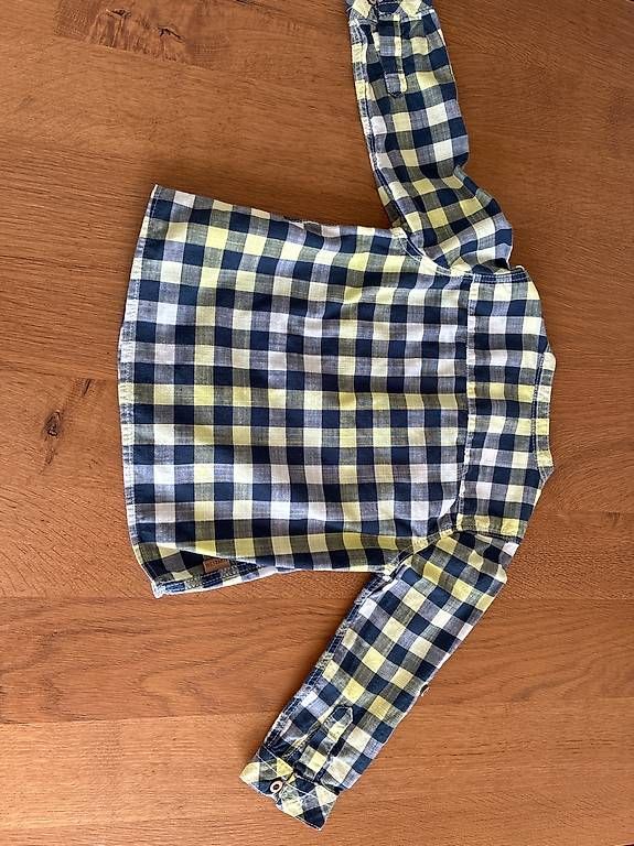 Camicie, T-shirt & Polo: Hemd Gr. 80/86 Junge – Usato da Sempach Station venduto da gradientgolden 3