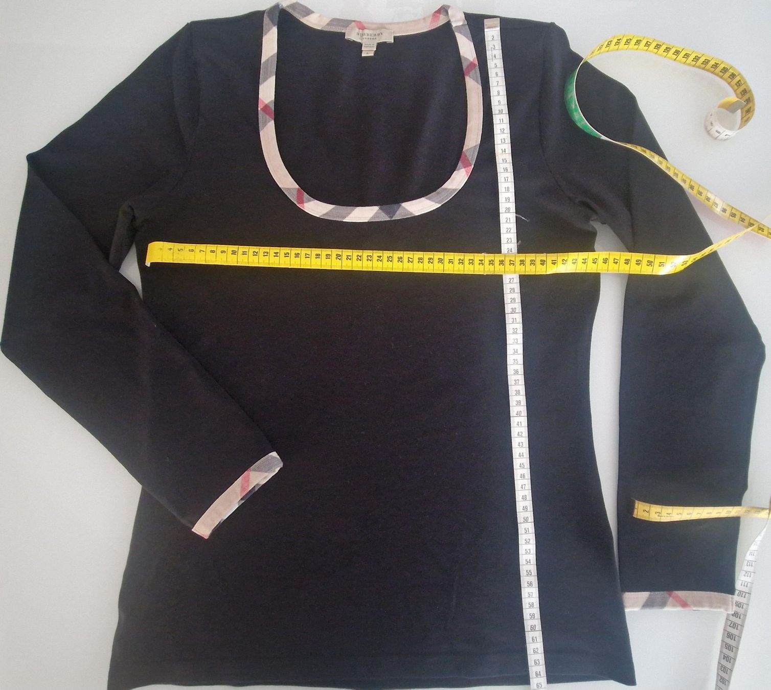 Burberry Pulls & Sweat-shirts: Burberry Pulli, Gr.L – D'occasion à Obergösgen par js9_h6hp 2