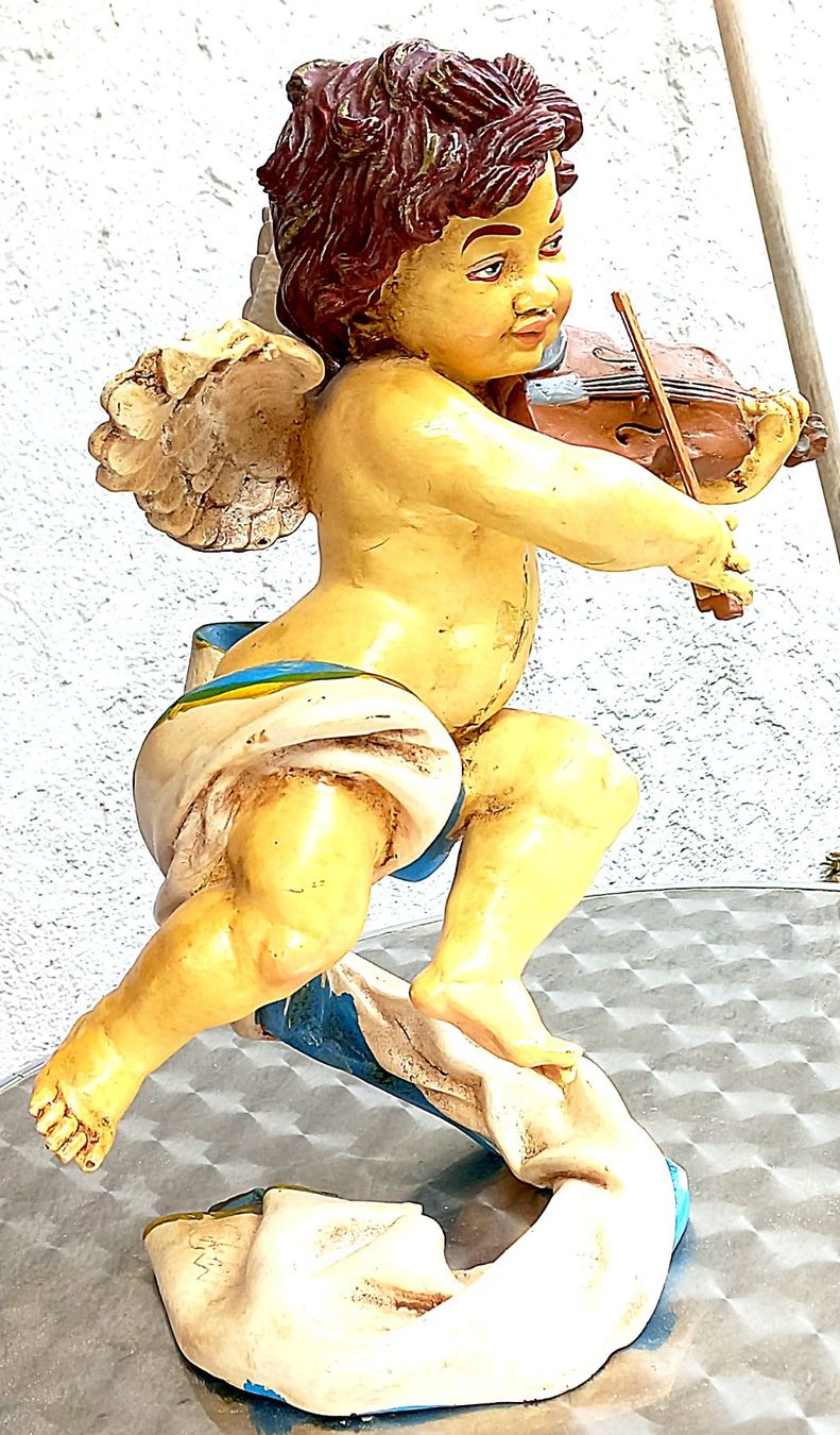 Statuette: Putto mit Geige – Usato da Baar venduto da 2cvbaar 2