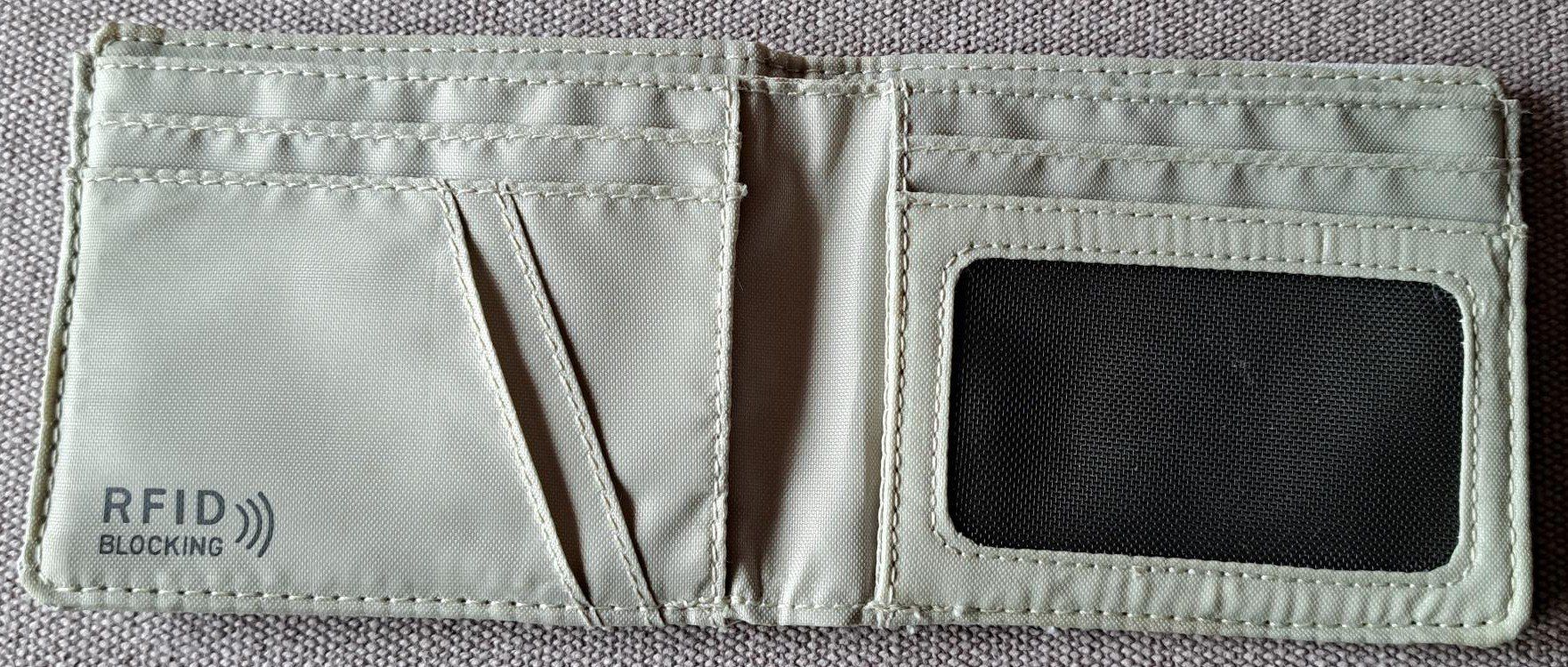 Portafogli: Eagle Creek Stash RFID Bi-Fold Geldbeutel – Usato da Langnau i. E. venduto da Trabant03