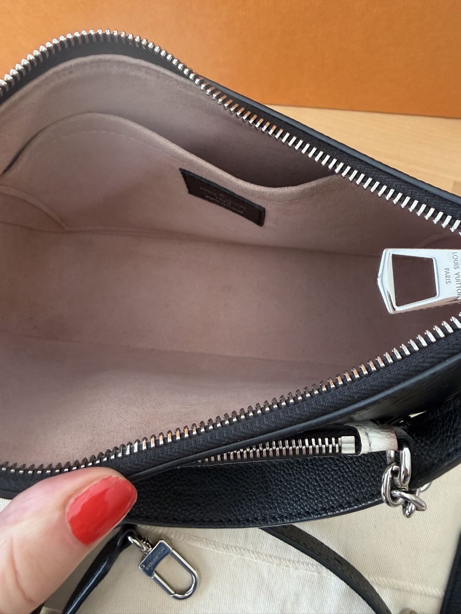 Louis Vuitton Taschen für Damen: Louis Vuitton Marelle Epi Noir – Neu (gemäss Beschreibung) aus Ruggell von expoli 7