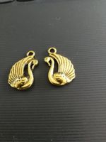 5 Anhänger Schwan altvergoldet 21x15mm