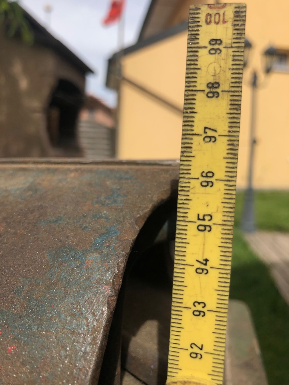 Banchi da lavoro: Étau sur pied DBGM STABIL-100 – Usato da Chénens venduto da Touta1franc 5