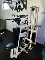 Technogym Super Executive Rudermaschine weiss gebraucht