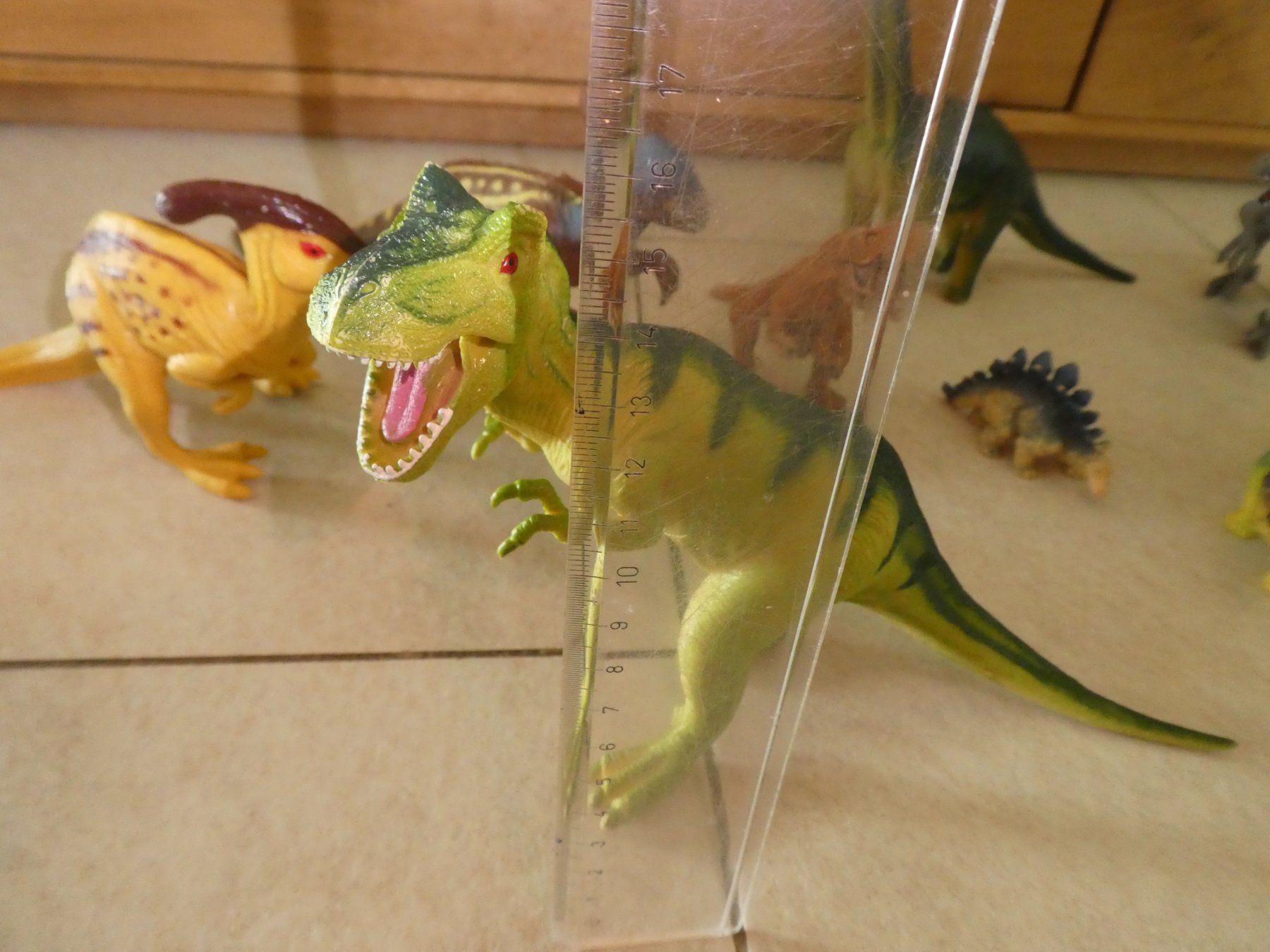 Spielzeuge: 10 Dinos – Gebraucht aus Frümsen von rohintan 3