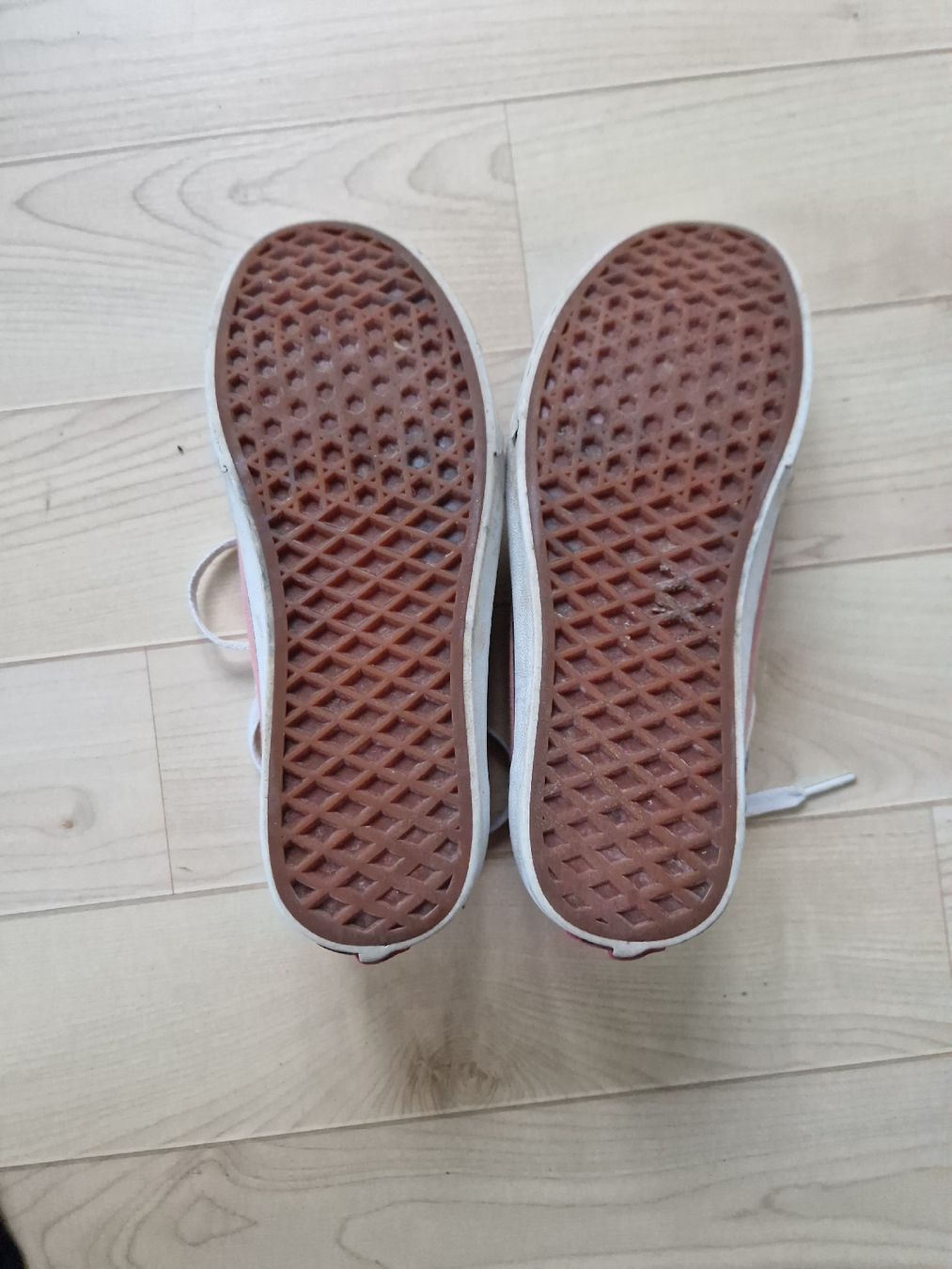 Vans Scarpe da donna: Vans salmon Gr. 38 – Usato da Rothenburg venduto da la_veria 1