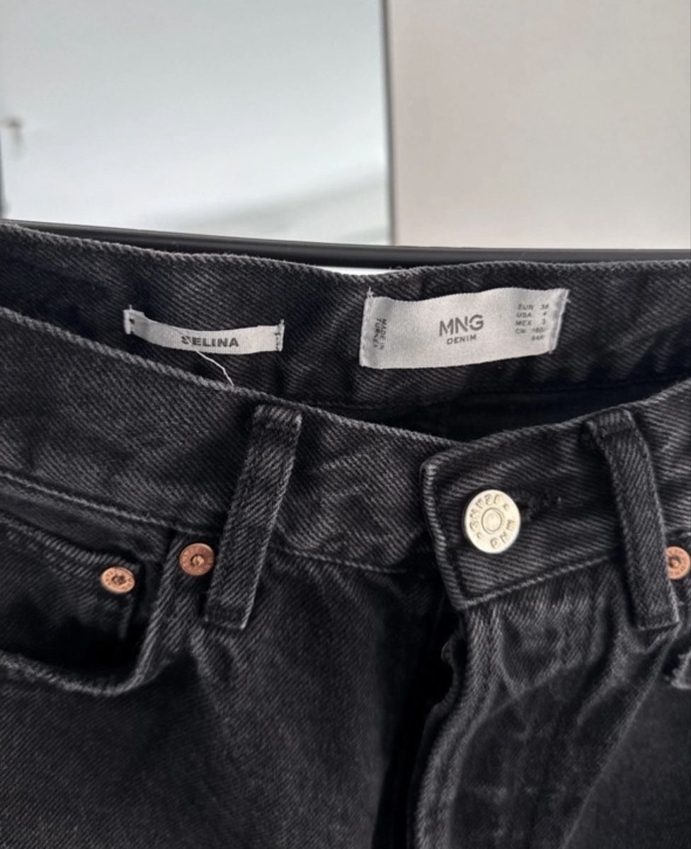 Mango Jeans: Jean noir Mango Selena taille haute déchiré 36 – Usato da Estavayer-le-Lac venduto da Iness_oth 3