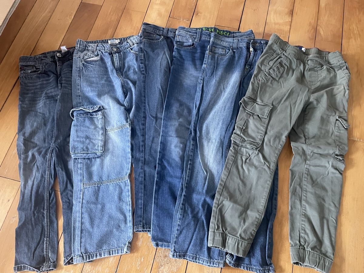 Lotti & Set di vestiti: Hosenpaket Gr. 140 – Usato da Hildisrieden venduto da ChiaraZ