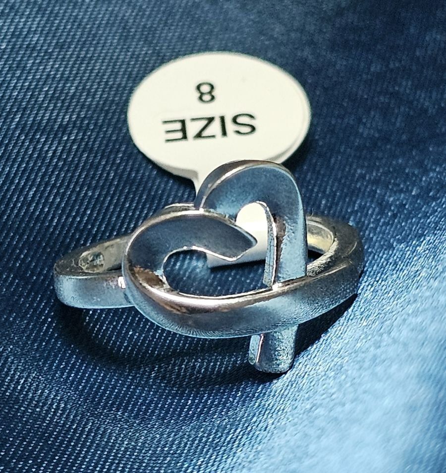Anelli: Eleganter Ring Herz, 925 versilbert, Gr. 8 – Nuovo (secondo la descrizione) da Grenchen venduto da maretop