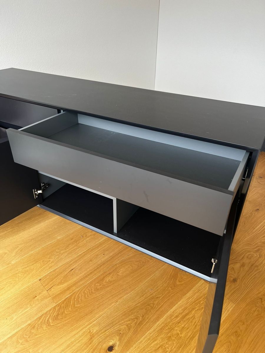 Johann Jakob Commodes: Sideboard Frame – D'occasion à Suhr par axsps 2