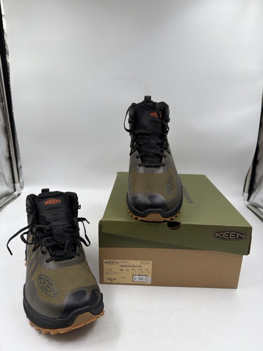 Keen Scarpe da uomo: Keen Wanderschuhe Zionic Mid WP Grösse 43 neu – Nuovo e nell'imballaggio originale da Sirnach venduto da Gin_kobi02