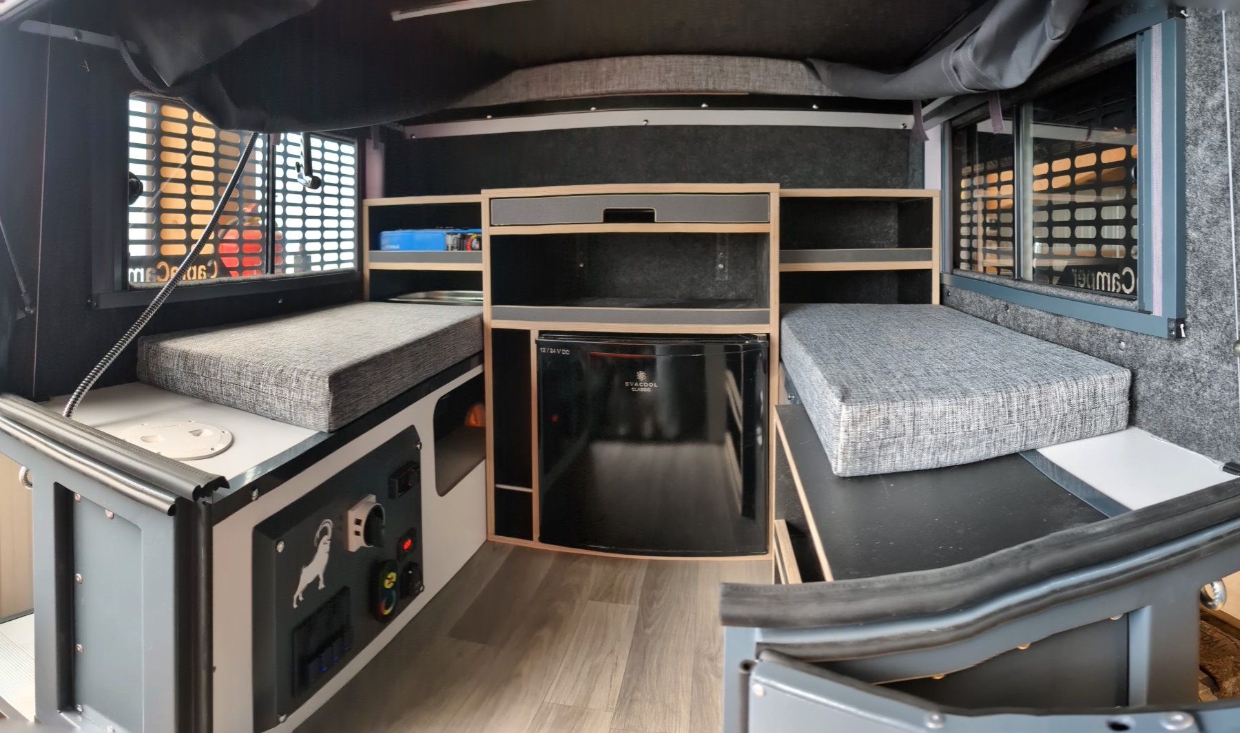 Veicoli da campeggio: Capra Camper 2.0 - Wohnkabine Dodge RAM oder anderer PickUp – Usato da Oberembrach venduto da SumoSulsii 4