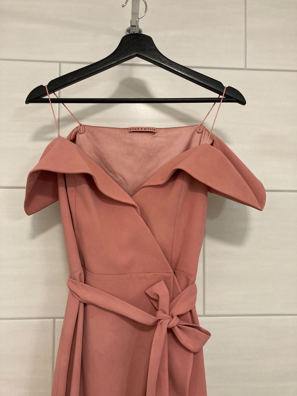 Vestiti: Alice+Olivia Kleid – Usato da Zürich venduto da ann_6gcx 1