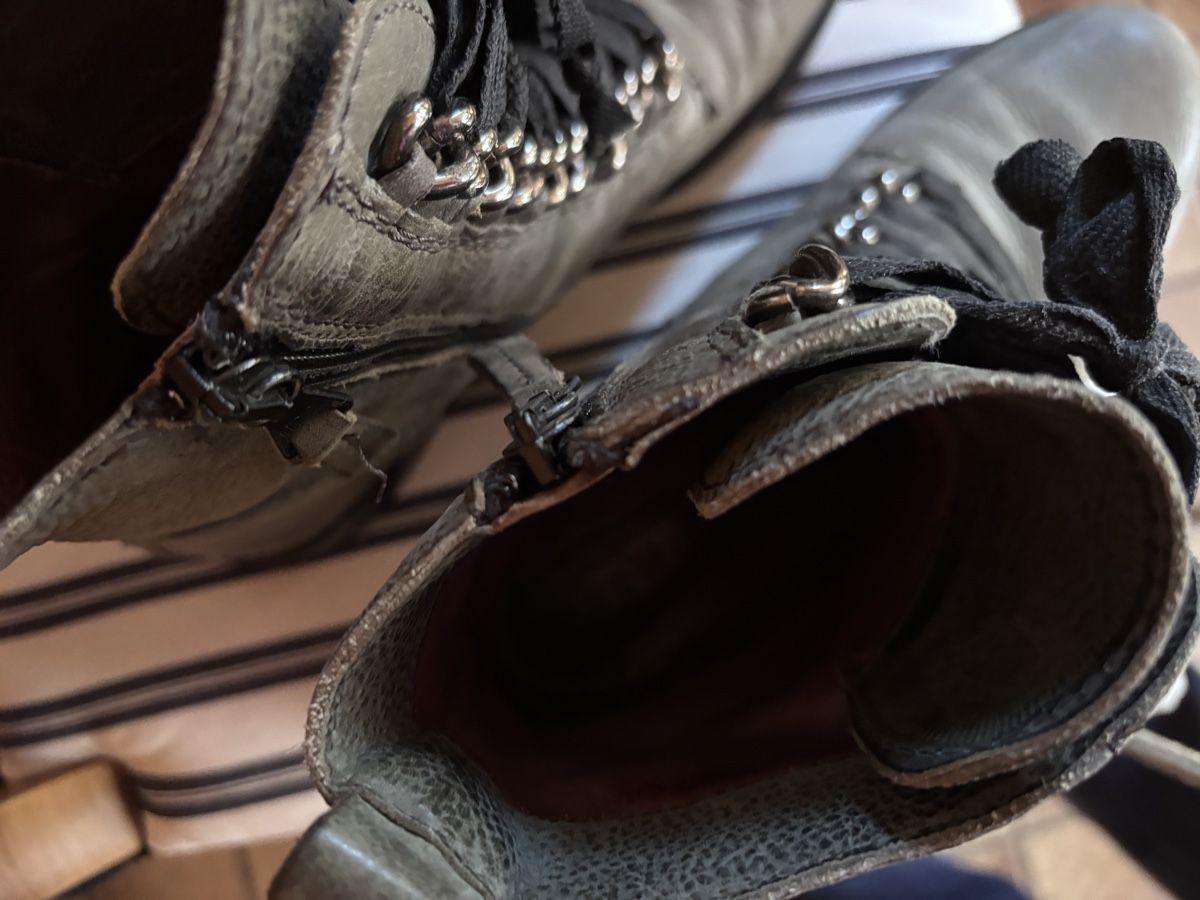 Mjus Scarpe da donna: Graue Boots von Mjus, Grösse 39, leder – Usato da Andelfingen venduto da Niki214 2
