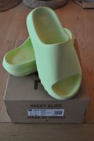 Yeezy Slide Glow Green Grösse 42 Neu