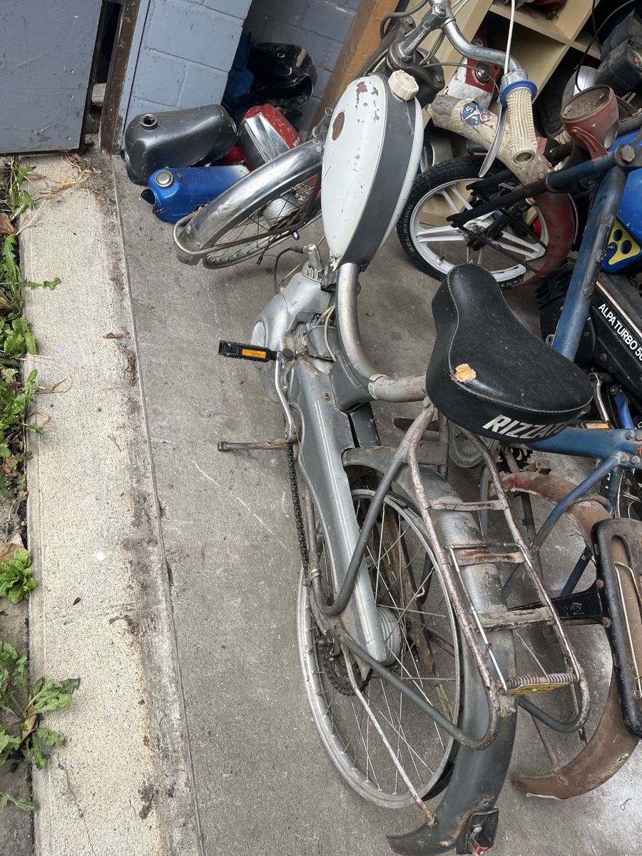 Pony Ciclomotori: Pony 502 HG mit Ausweis – Difettoso da huttwil venduto da Pakora 1