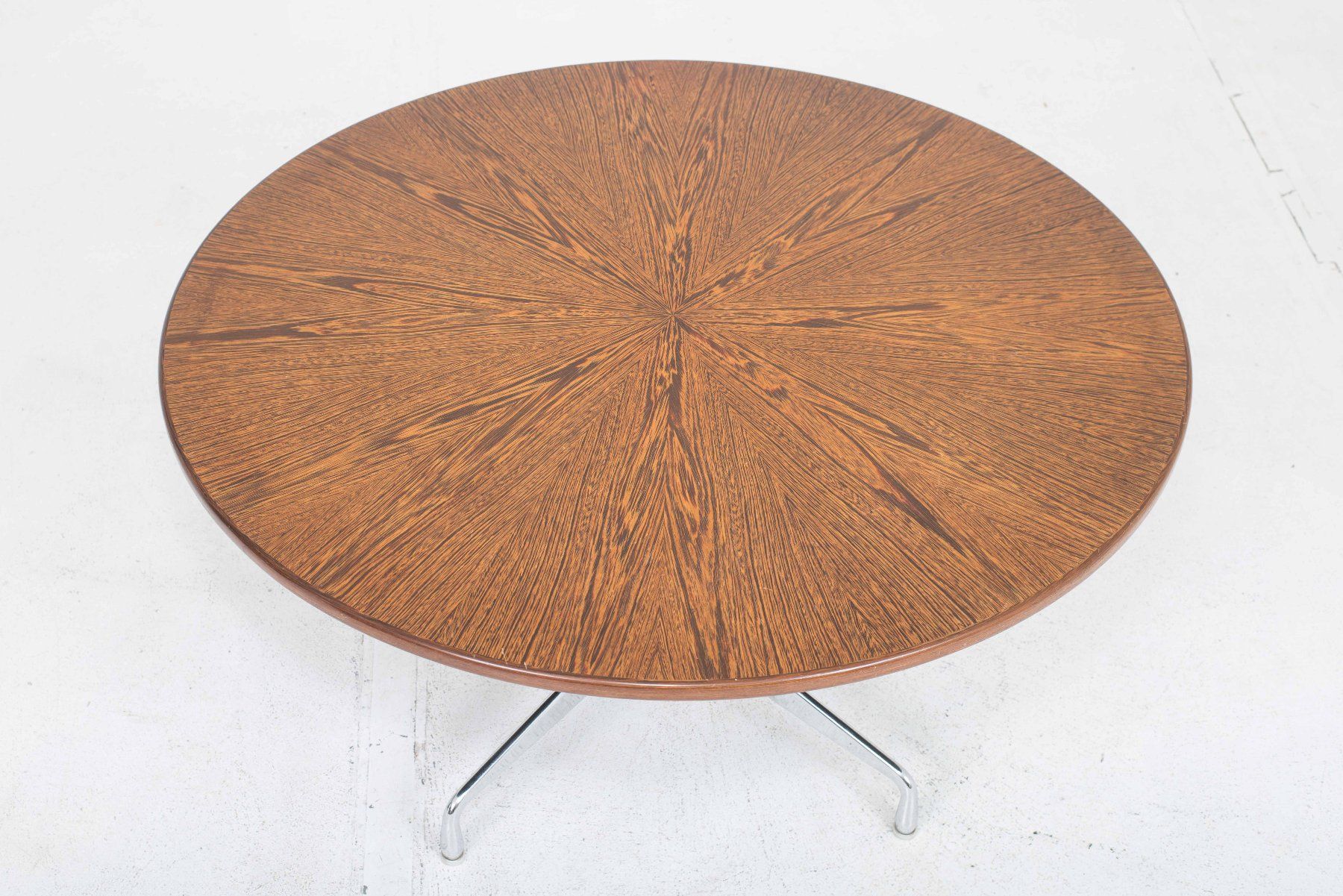Vitra Tables: Vitra Segmented Table von Eames in Palisander - Ø 140cm – D'occasion à Zürich par STUZH38 2