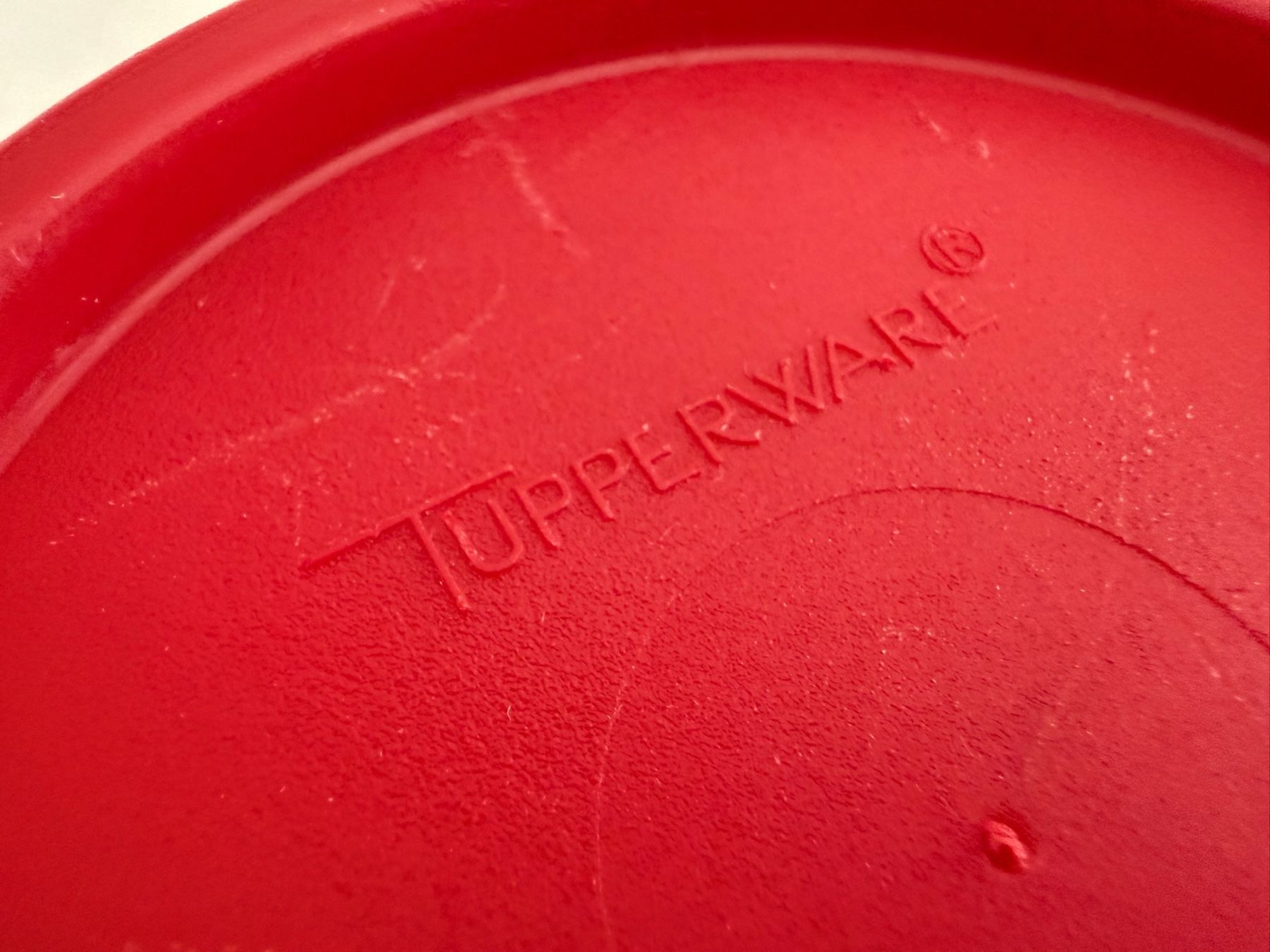 Tupperware Contenitori & Simili: Tupperware - boîte à spaghetti - 1,1L – Usato da Sion venduto da accroshoes 3