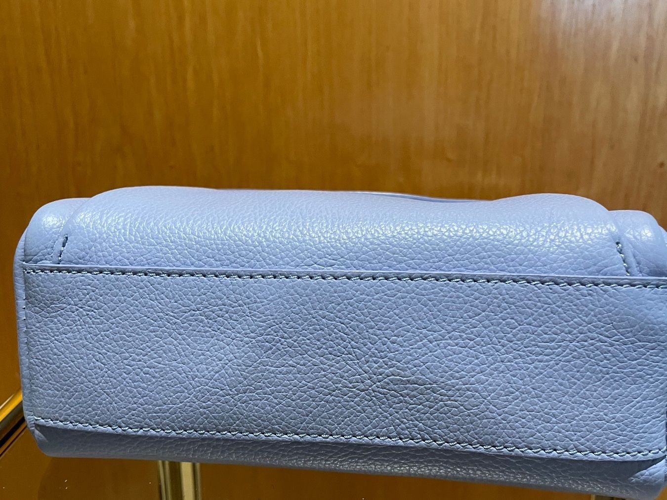 Coccinelle Taschen für Damen: Handtasche Coccinelle hellblau Leder gebraucht – Gebraucht aus Luterbach von vac_yv8x 6