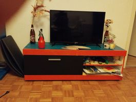 GRATUIT Meuble TV à saisir jusqu'au 22.09.2026 sur place