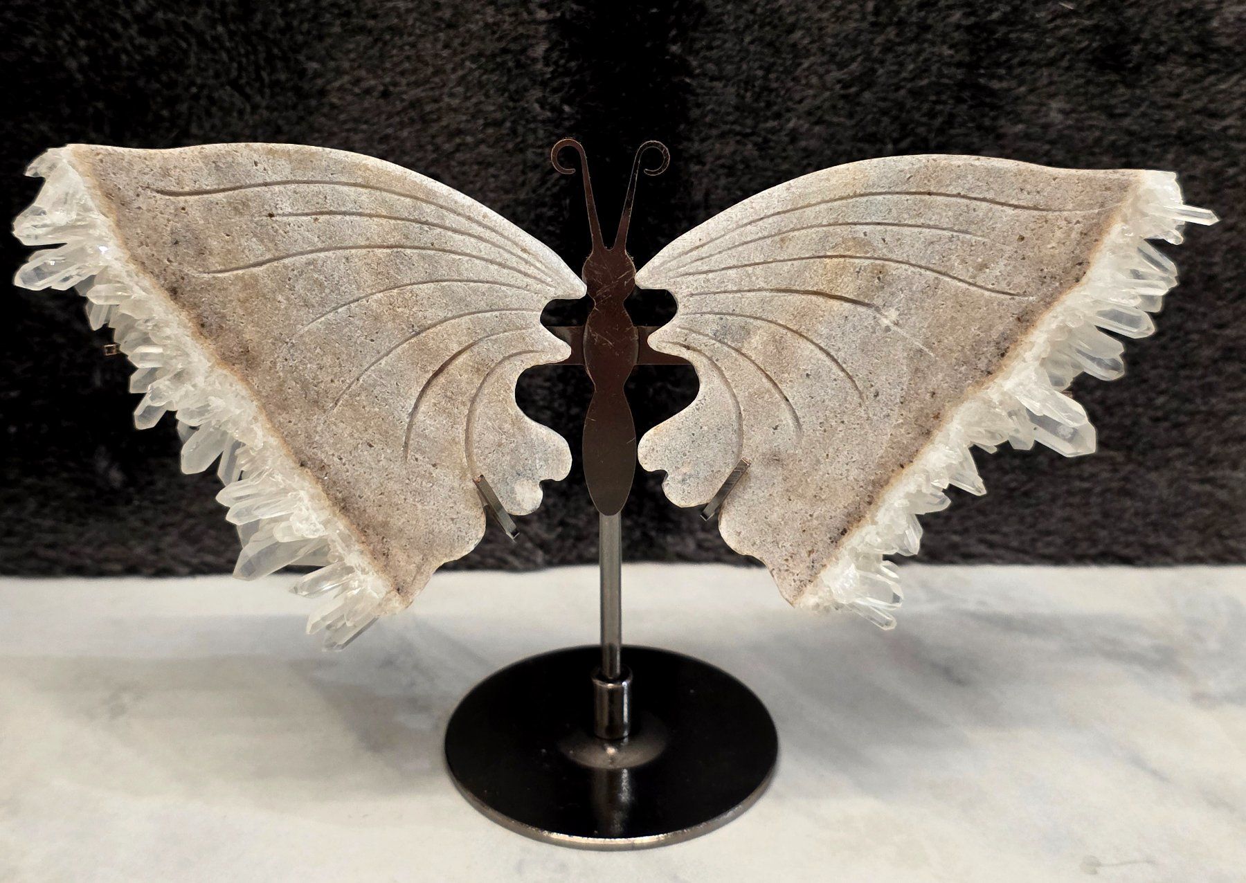 Minerali & Pietre curative: Chrysanthenum Quarz Schmetterling B – Nuovo e nell'imballaggio originale da Matzingen venduto da Shay_Crystalz