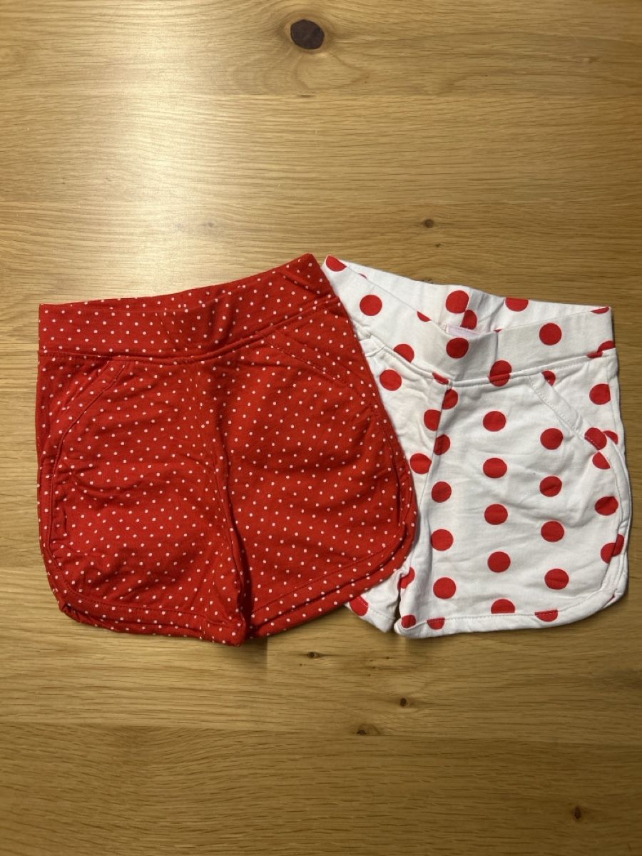Ensembles coordonnés: Kleiderpaket Mädchen Grösse 74 – D'occasion à Mels par Muscledbabe 1