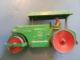 Dampfwalze dinky Toys grün mit Fahrer bespielt
