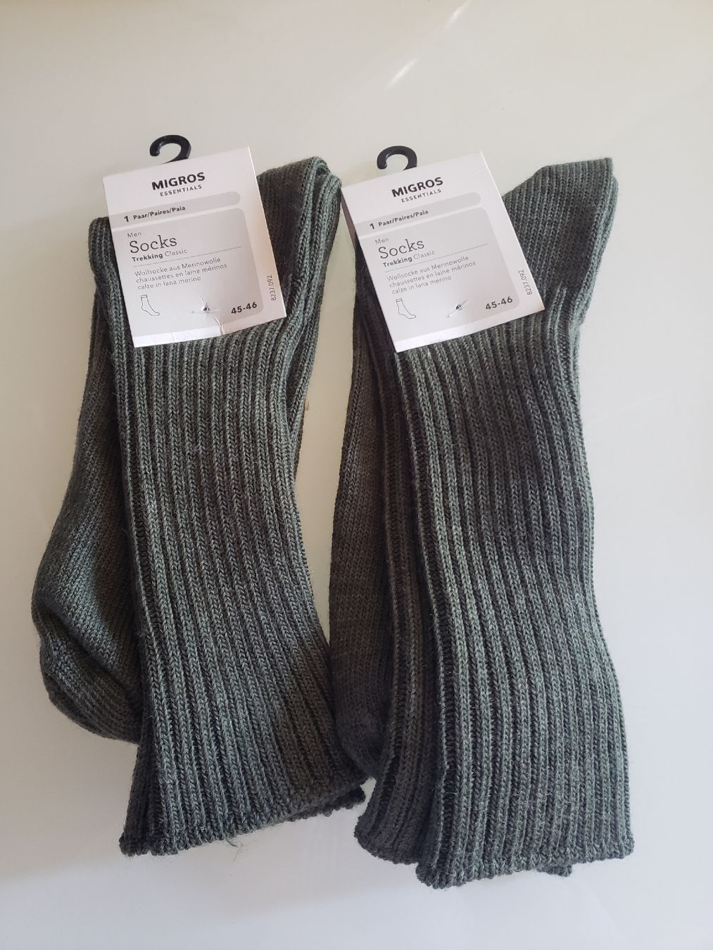Migros Calze: Herren Socken grün, noch 1 Paar zu verkaufen – Nuovo e nell'imballaggio originale da Ossingen venduto da PatriziaF01