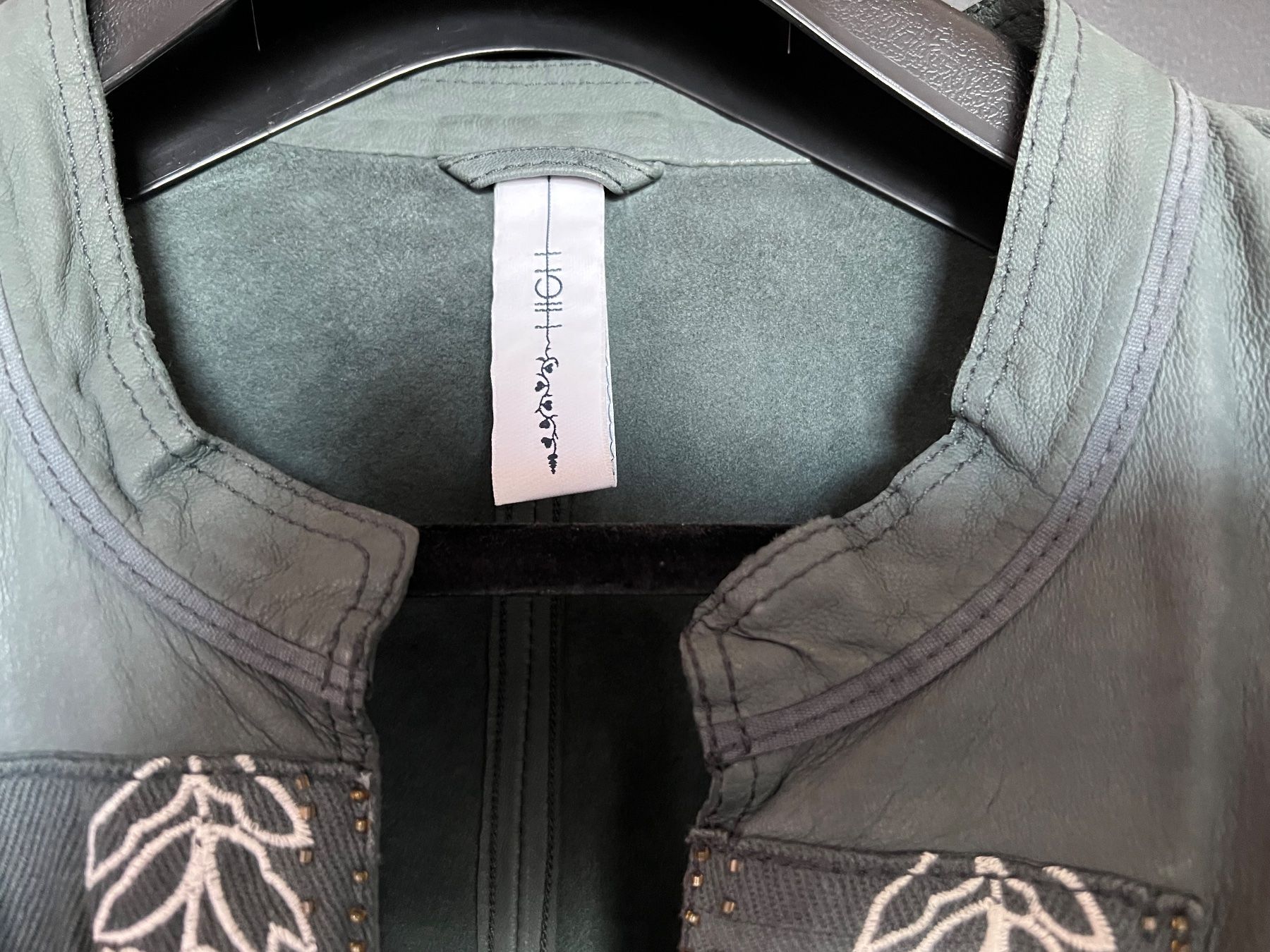 High Giacche: Lederjacke von HIGH – Usato da Remigen venduto da Orlana7 3