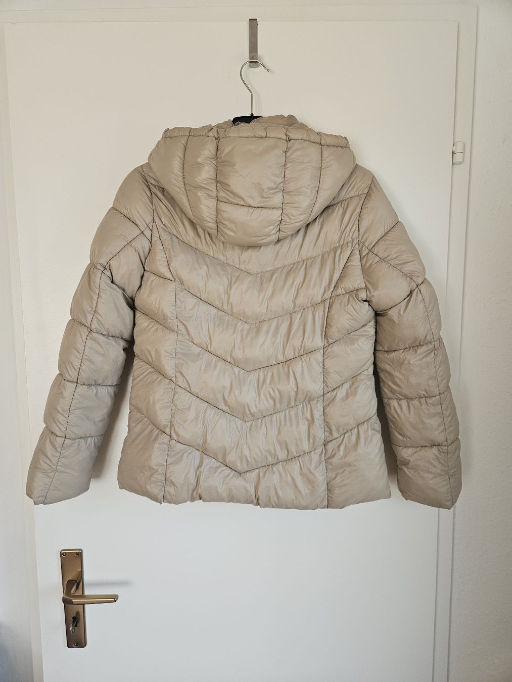 Giacche: Steppjacke mit Kapuze – Usato da Ebikon venduto da SecondChance_byM 1