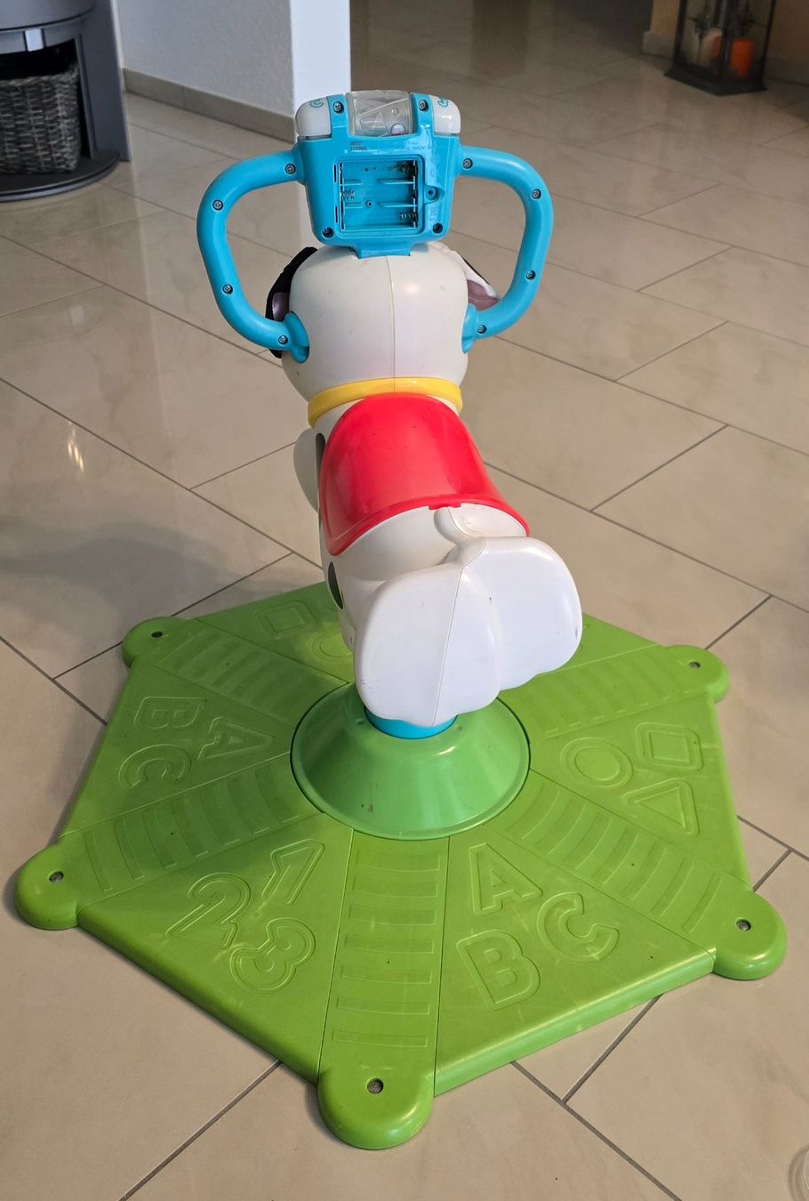 Fisher-Price Spielzeuge: Fisher-Price Hüpfspass Hund – Gebraucht aus Ruswil von DNAB 2