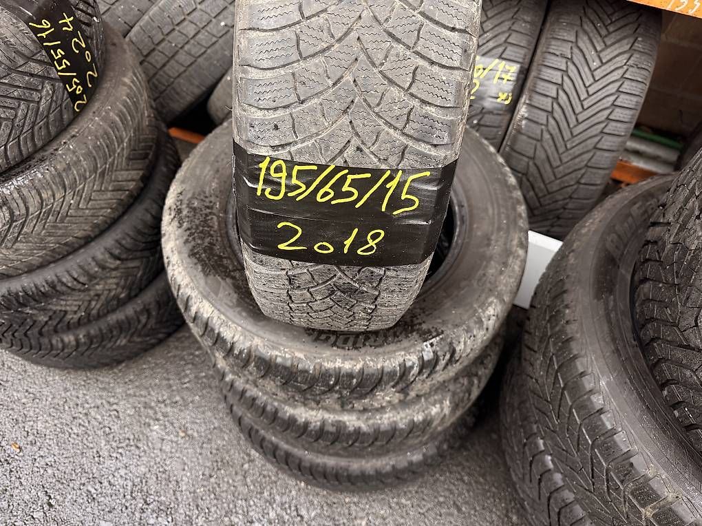 Pneus & Kompletträder: 4 Winterreifen 195/ 65 / 15   – Gebraucht aus Udligenswil von Sch2s