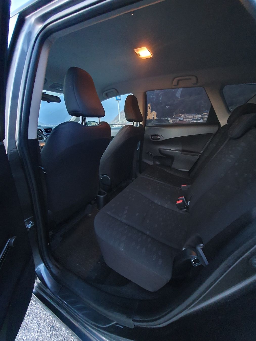 Subaru Autos: Subaru Trezia 1.33 Swiss – Gebraucht aus Giubiasco von Pegasus_03 8