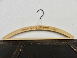Kleiderbügel FRORTMANN FÄRBEREI