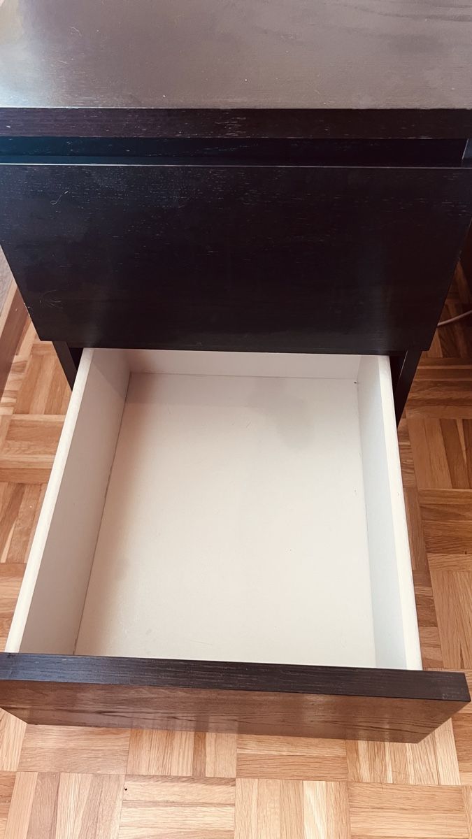Ikea Cassettiere: IKEA Nachttisch / Kommode mit 2 Schubladen  – Usato da Zürich venduto da maudeni82 3