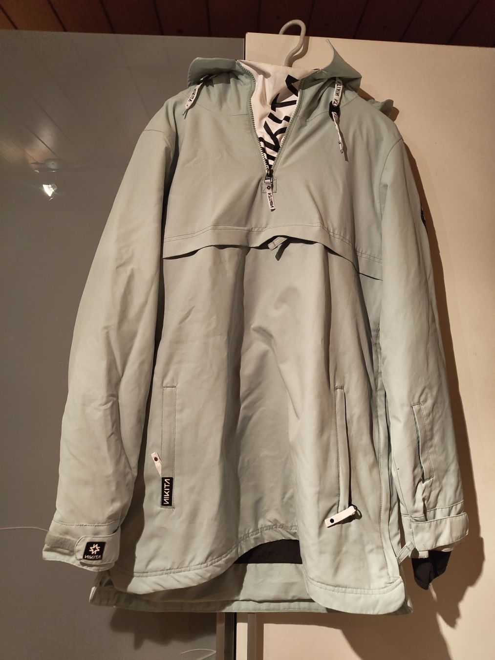 Nikita Giacche: nikita hemlock jacket XL ski jacket / Jacke / hellblau – Usato da Schänis venduto da Second_Life_ 9