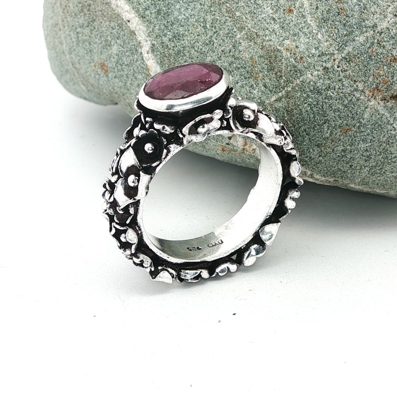Olga Ribler Anelli: Unikate Silber Ring 925 mit Rubin Grösse 60 – Nuovo (secondo la descrizione) da Luzern venduto da Schmuckoutlet 3